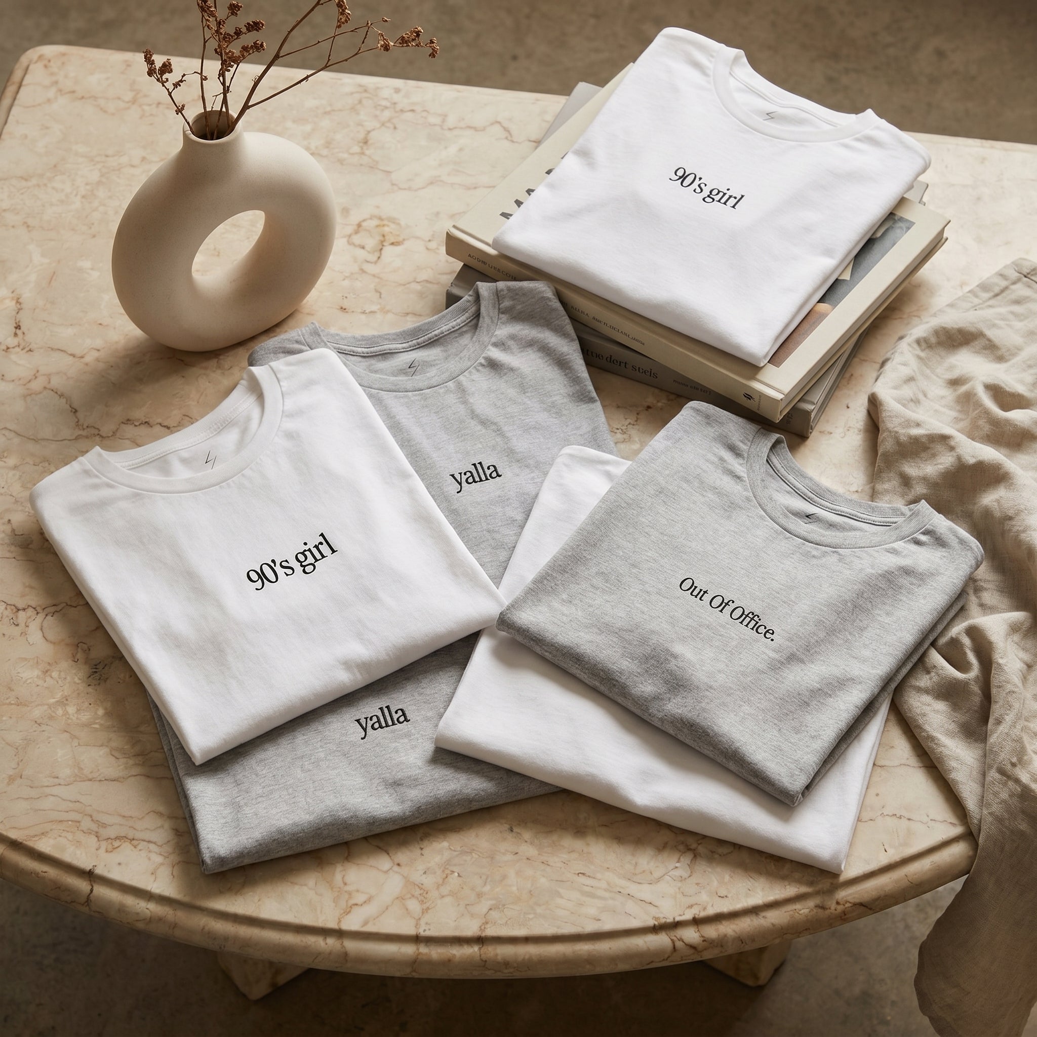 Graphic Tees & Minimal T-Shirts – Vintage, Aesthetic & Everyday Wear
