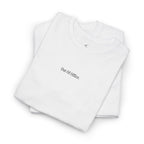 Minimalist "Out of Office" Cotton Tee — Casual Vacation & Work-Break Shirt