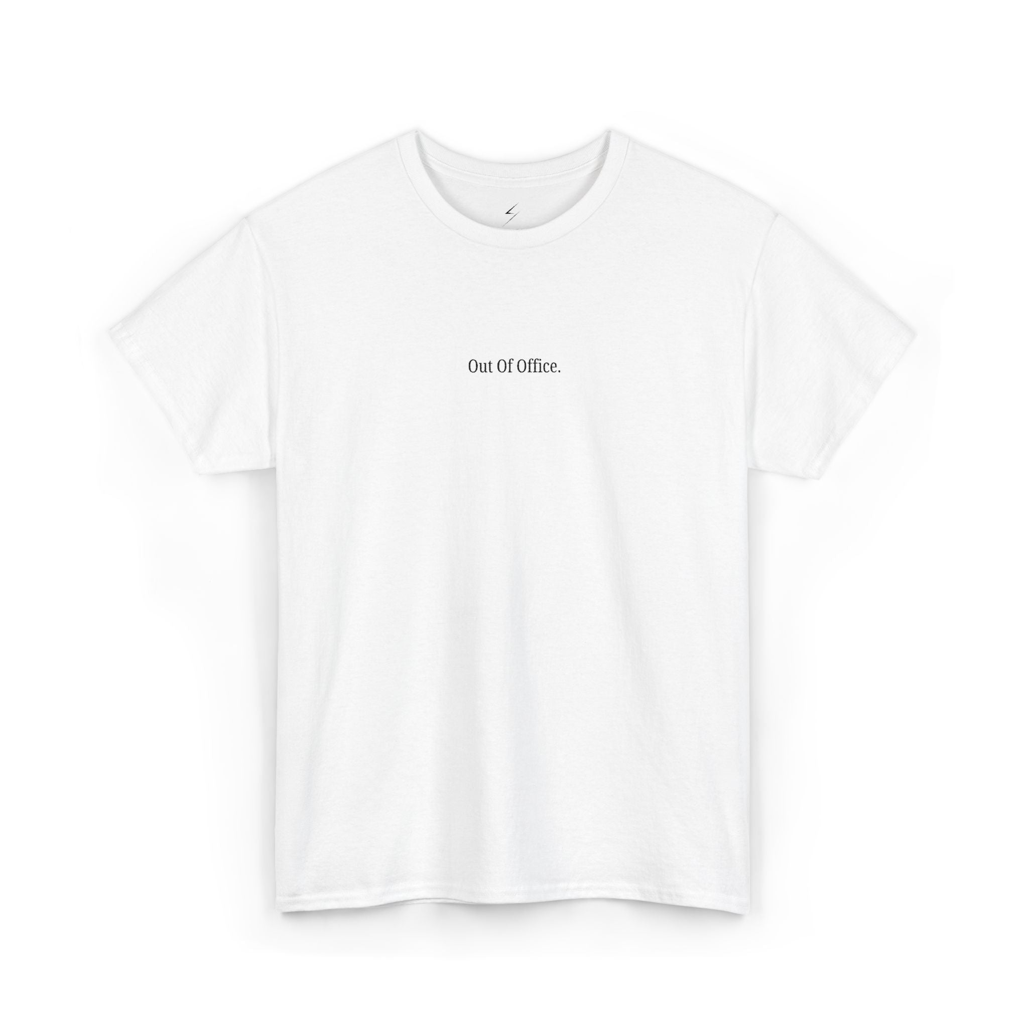 Minimalist "Out of Office" Cotton Tee — Casual Vacation & Work-Break Shirt